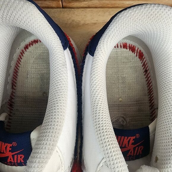 Nike Air Force 1 Chenille Red White Blue Swoosh 823511-106 Youth Size 6.5Y - Picture 10 of 12